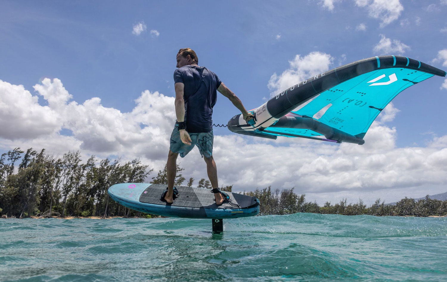 Planche de wingfoil Duotone Skybrid SLS