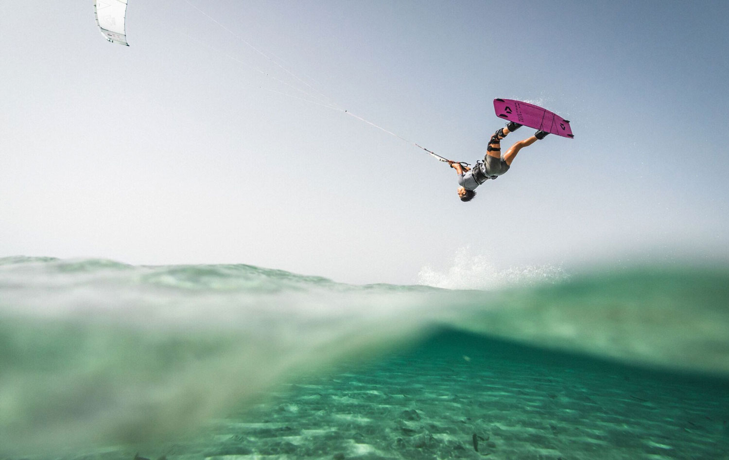 Twintip Duotone Team Series Freestyle SLS 2025